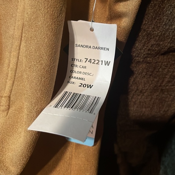 Brand New Suede Look woman tan dress size 20w Beautifully soft feel ✨✨✨ - Picture 3 of 6